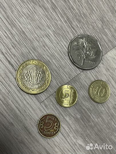 Разные монеты
