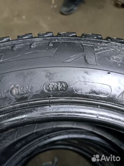Michelin X-Ice North 2 215/60 R16 99T
