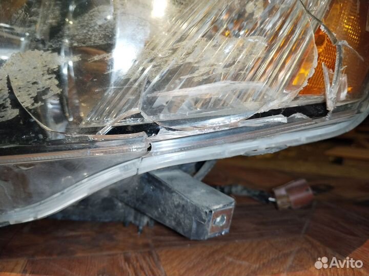 Левая фара Mitsubishi outlander xl