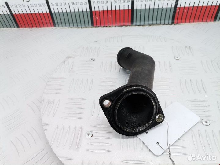 Корпус термостата Audi A3 8L 1999 038121121D