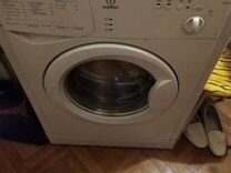 Стиральная машина Indesit w1un81