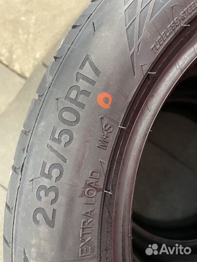 Triangle EffeXSport TH202 235/50 R17 100Y