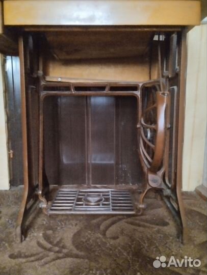 Продам швейную машинку тикка 45