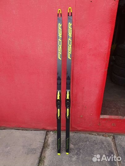 Беговые лыжи fischer carbonlite