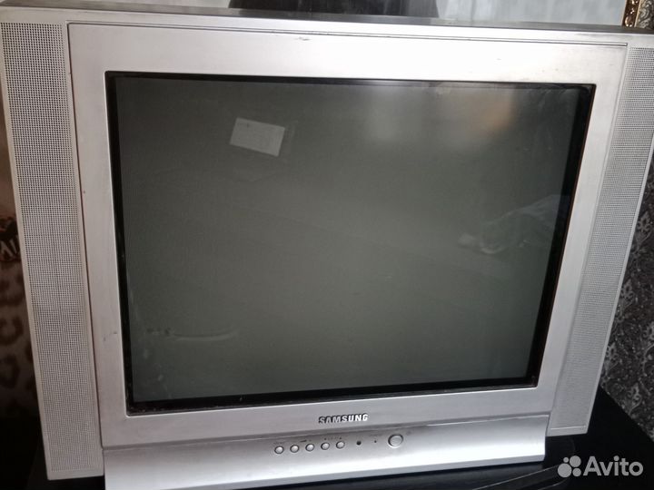 Телевизор на запчасти