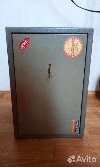 Сейф офисный