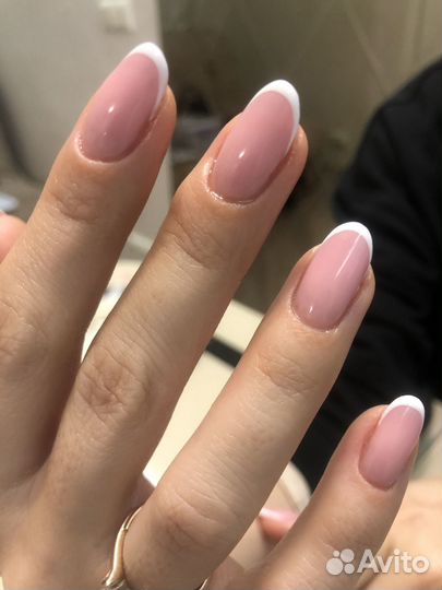 Маникюр,Педикюр,Наращивание ногтей