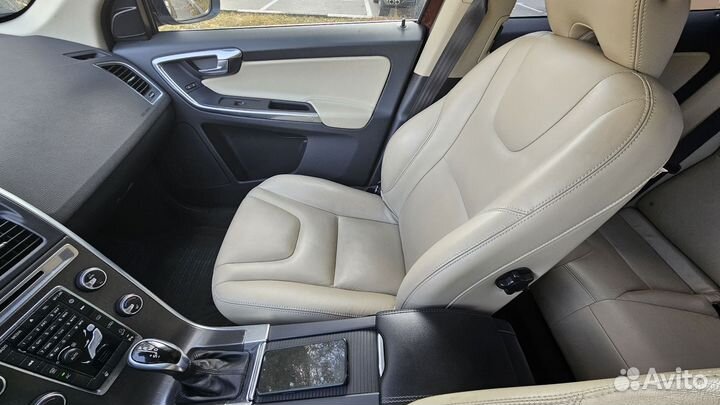 Volvo XC60 2.4 AT, 2014, 85 160 км