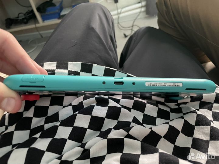 Nintendo switch lite