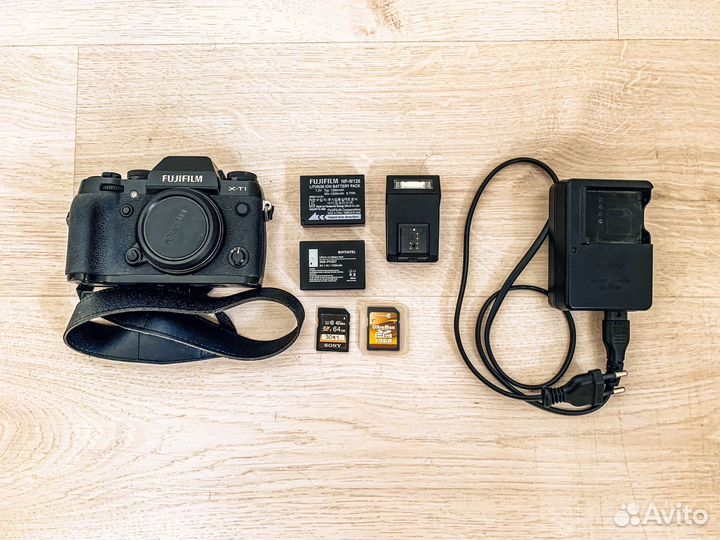 Фотоаппарат Fuji-XT1 body