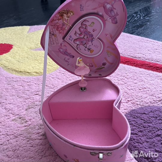 Музыкальная шкатулка с балериной