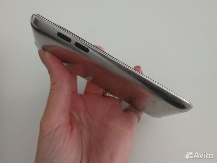 Плеер iPod touch 4 32gb