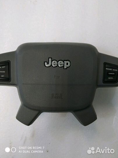 Подушка безопасности Jeep Grand Cherokee wk