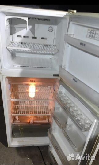 Холодильник samsung