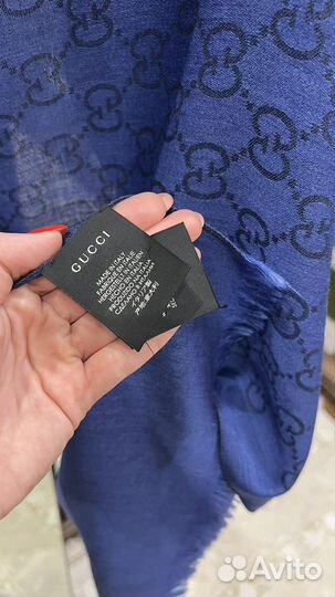 Шарфы и палантины gucci