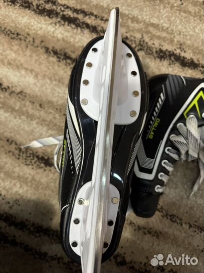 Коньки хоккейные 43 размер