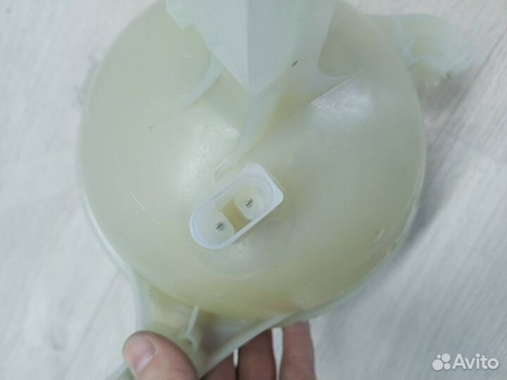 Бачок расширительный BMW 8 G14/G15 G30 2020