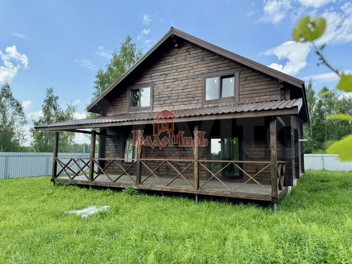 Дом 230 м² на участке 10 сот.