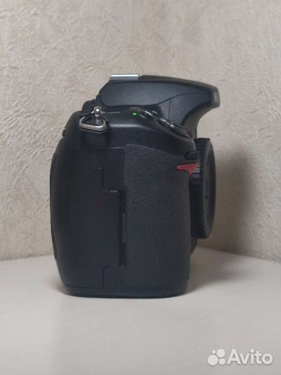 Nikon D300 Body (пробег 22000) Идеал