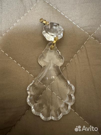 Для люстры листочек