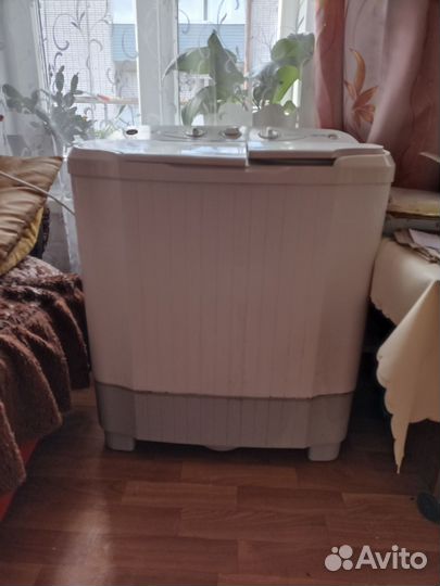 Стиральная машинка бу (полуавтомат)
