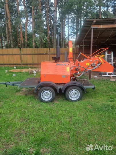 Измельчитель веток, дробилка, щепорез аренда