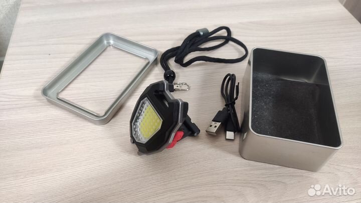 Тактический фонарь с зажигалкой