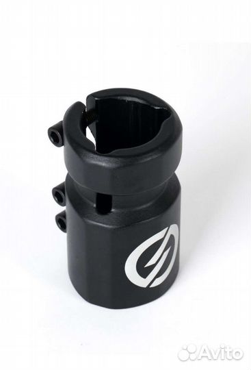 Хомут для рулевой стойки самоката