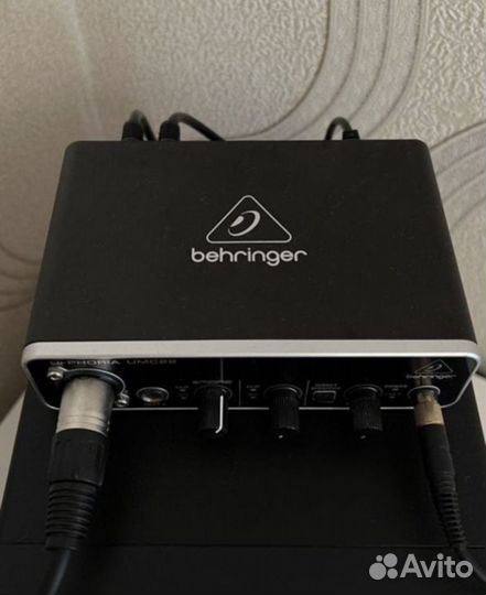 Behringer u phoria umc22