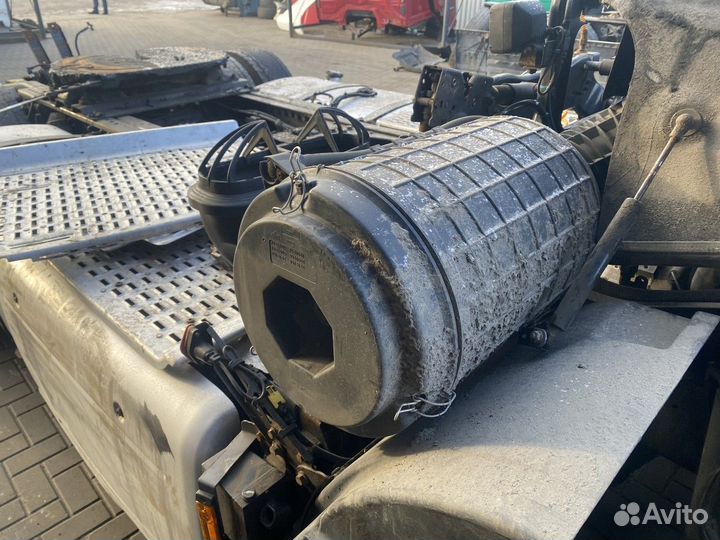 1854404 Корпус воздушного фильтра