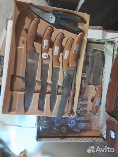 Набор столовых ножей