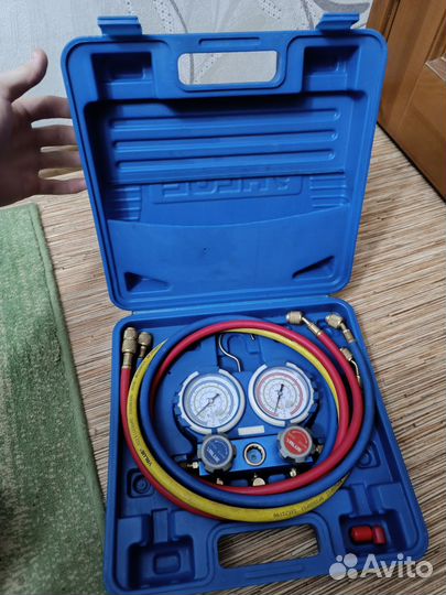 Манометрический коллектор для фреона