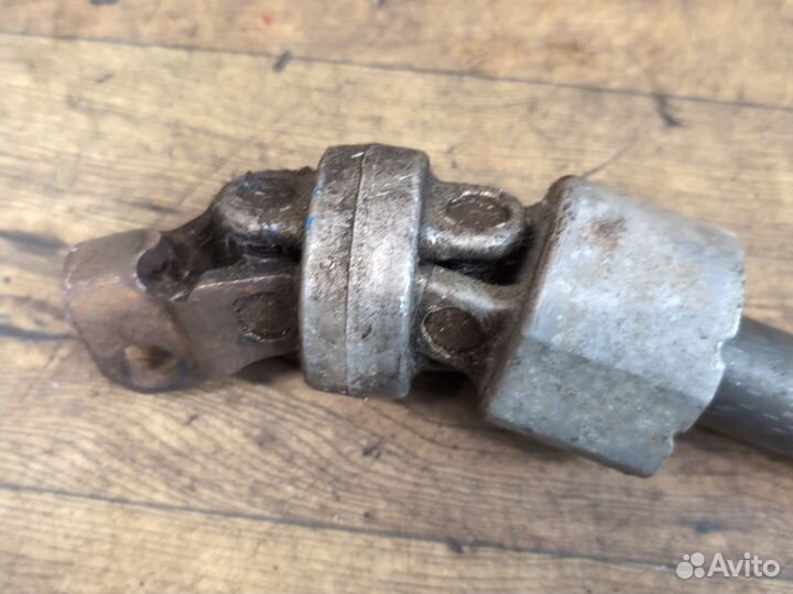 Рулевой карданчик VW Passat B5 1996-2005