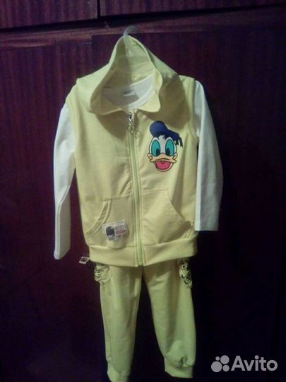 Костюм тройка