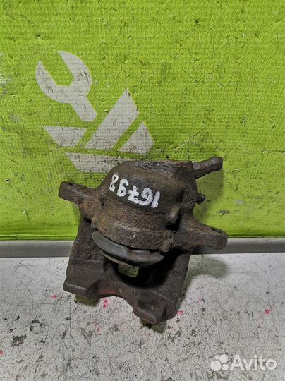 Суппорт передний правый Фиат Пунто 176