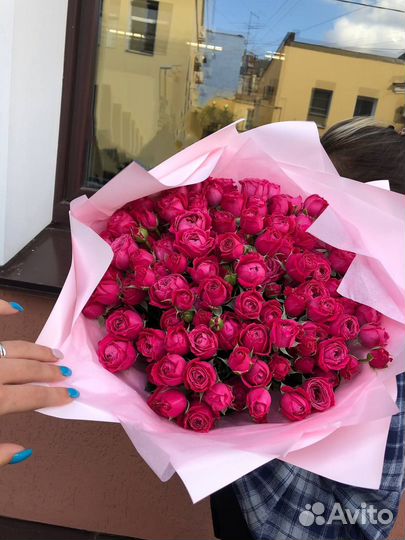 Букеты роз 50/60/70 см. Нет кении