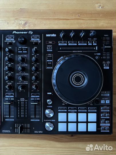 DJ Kонтроллер Pioneer DDJ-SR2
