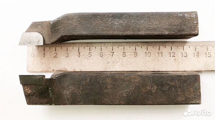 Резец упорный проходной изогнутый 25х20х140 вк6 (2