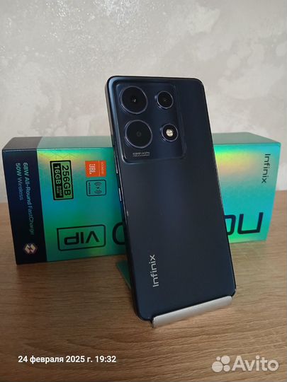 Infinix Note 30 VIP, 8/256 ГБ