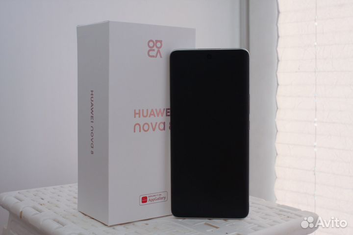 HUAWEI Nova 8, 8/128 ГБ