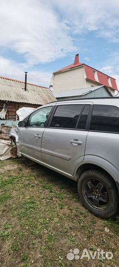 Опель Zafira B по запчастям. Разбор Zafira z18xer