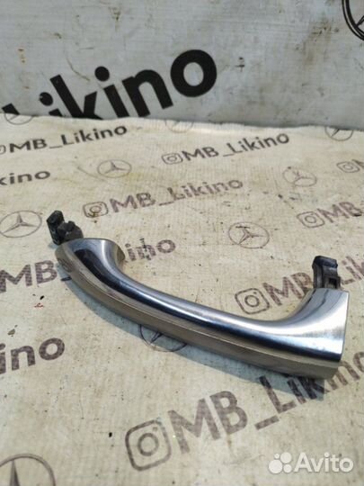 Ручка двери внешняя левая Mercedes R-Class W251