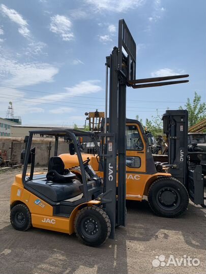 Вилочный погрузчик JAC CPCD25, 2023