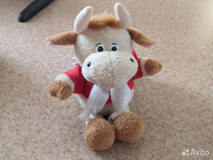 Игрушка Корова с рюкзачком