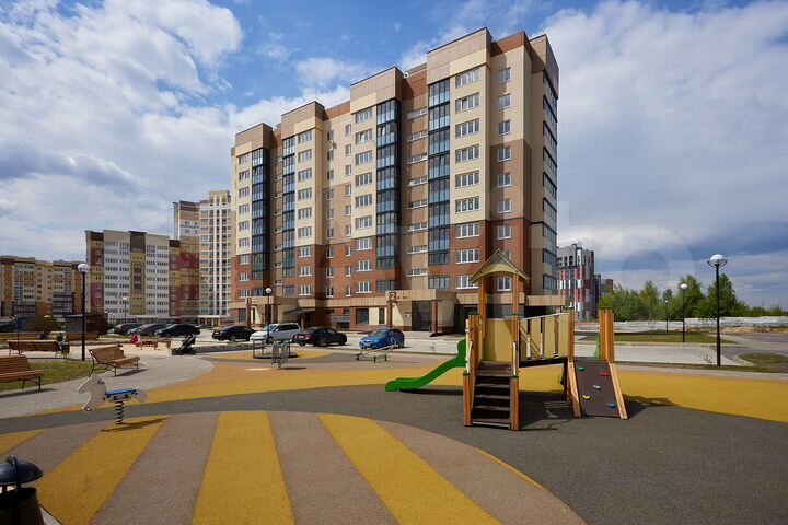 2-к. квартира, 67,5 м², 3/10 эт.
