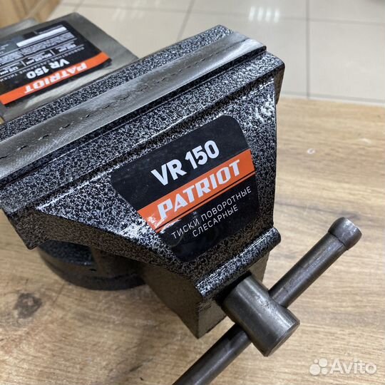 Тиски слесарные поворотные patriot VR 150