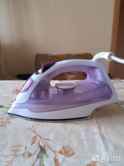 Утюг Scarlett