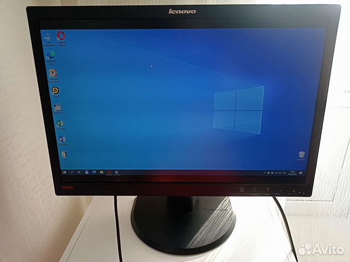 Монитор Lenovo LT2252p 22