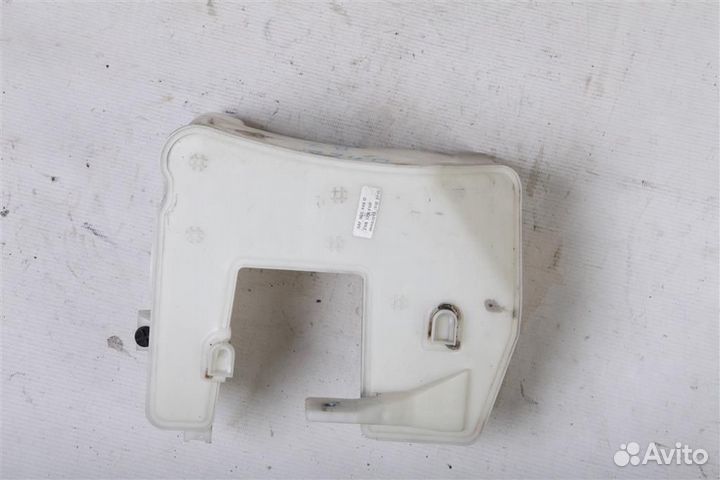 Бачок омывателя Volkswagen Passat B7 2010-2015