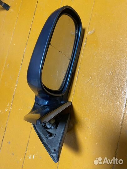 Зеркало правое toyota carina e